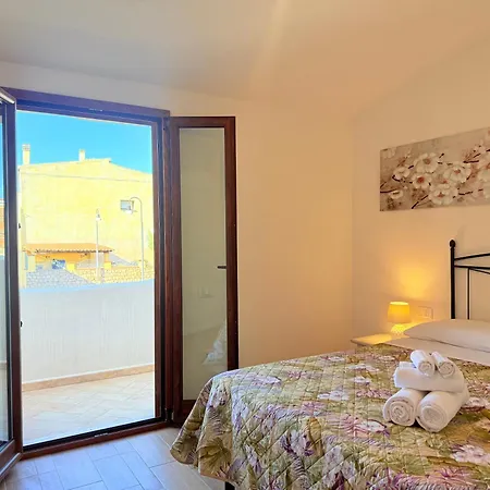 La Rubea - In Pieno Centro Storico A Holiday home Orosei